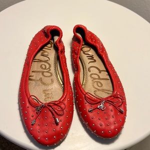 Lightly warn Sam Edelman flats